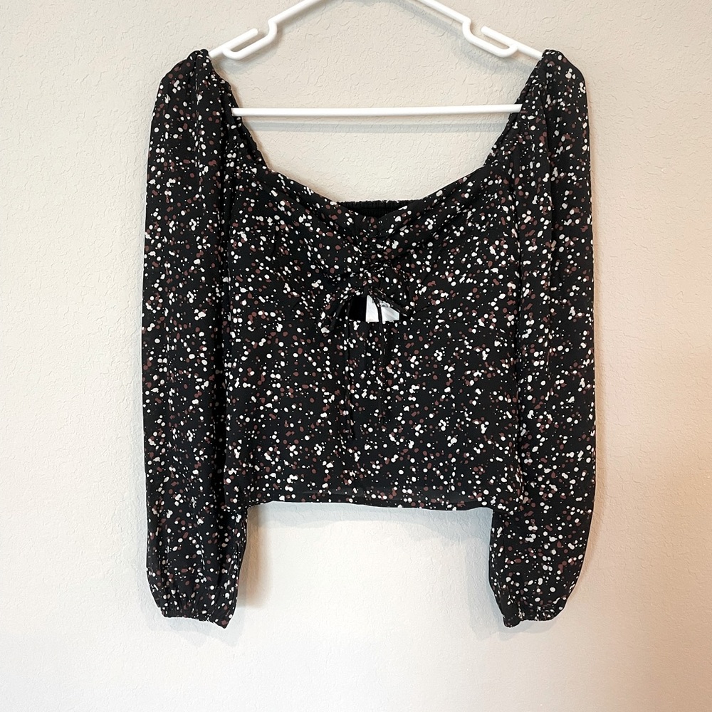Abercrombie & Fitch On/Off Shoulder Top